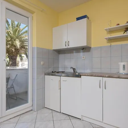 With Parking Space Orebic, Peljesac - 17134 * オレビック