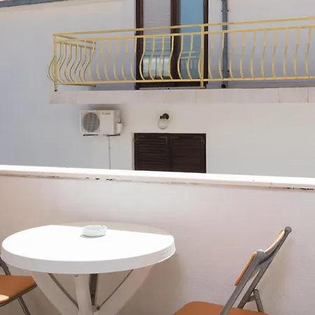 With Parking Space Orebic, Peljesac - 17134