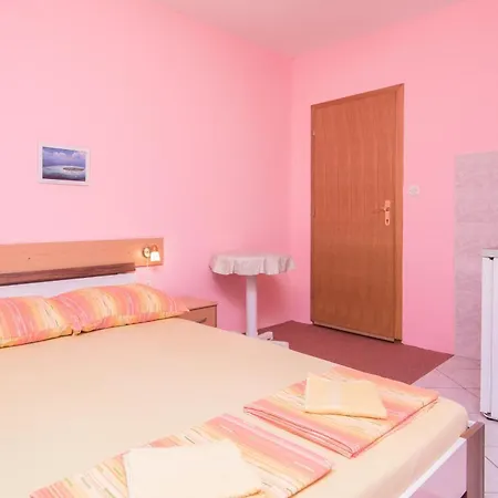 アパート With Parking Space Orebic, Peljesac - 17134 オレビック