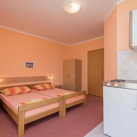 With Parking Space Orebic, Peljesac - 17134 Apartman